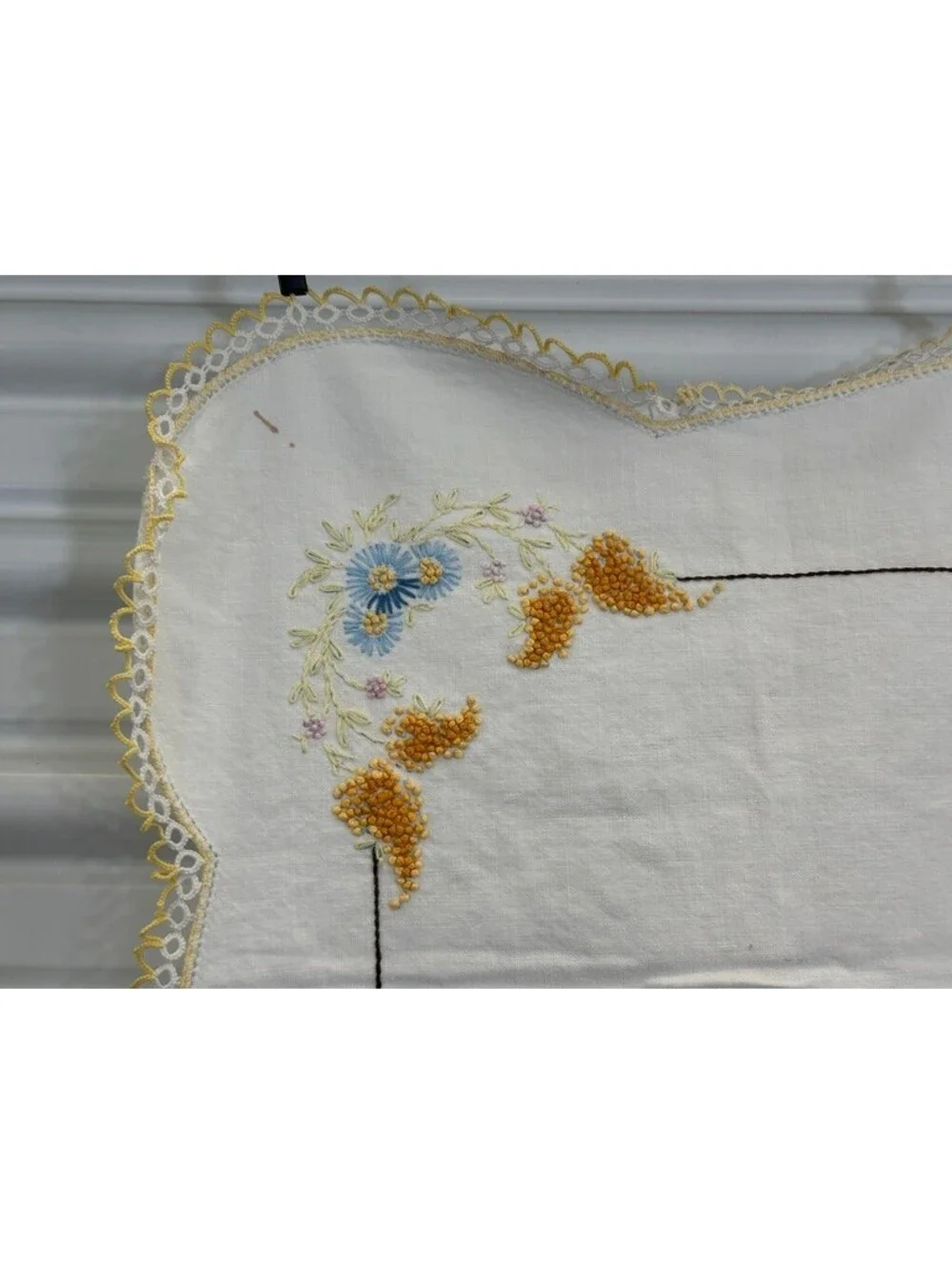 Hand Embroidered Vintage Floral Scalloped Edges Card Table Tablecloth Topper